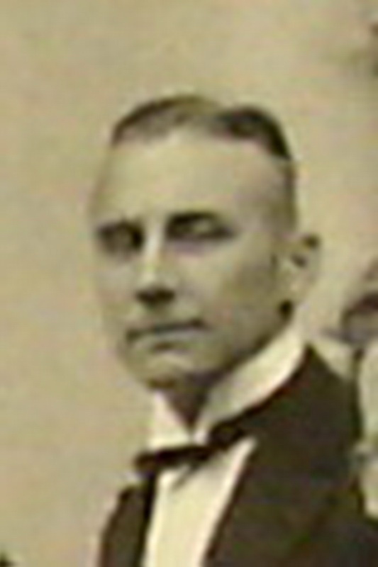 SCABELL Robert Arnaud Foto 1.jpg